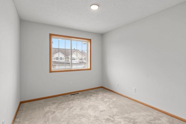 17412 Gettysburg Way, Lakeville, MN 55044