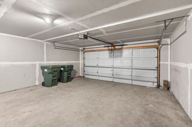 17412 Gettysburg Way, Lakeville, MN 55044