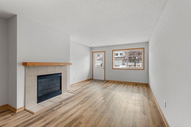 17412 Gettysburg Way, Lakeville, MN 55044