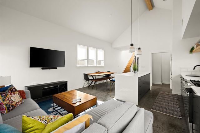 902 Garden Villa CT 2, Austin, TX 78704