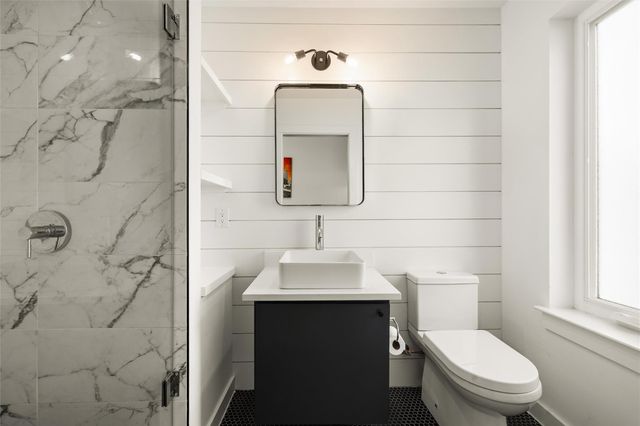 902 Garden Villa CT 2, Austin, TX 78704