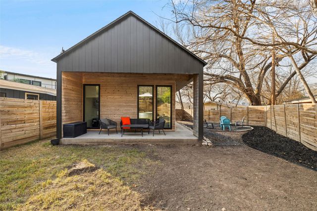 902 Garden Villa CT 2, Austin, TX 78704