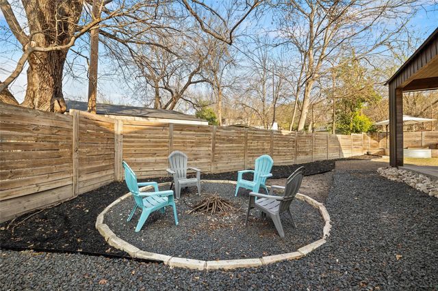 902 Garden Villa CT 2, Austin, TX 78704