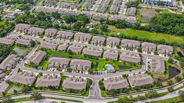 2121 BROADWAY VIEW AVENUE, Brandon, FL 33510