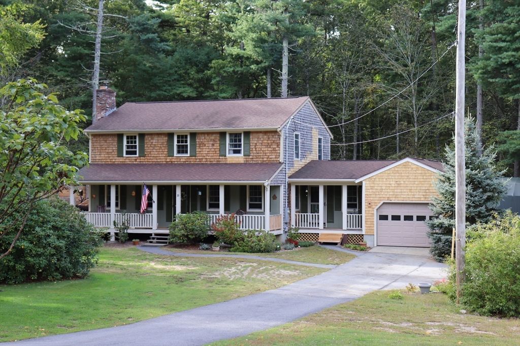 21 Bennett Rd, Rochester, MA 02770