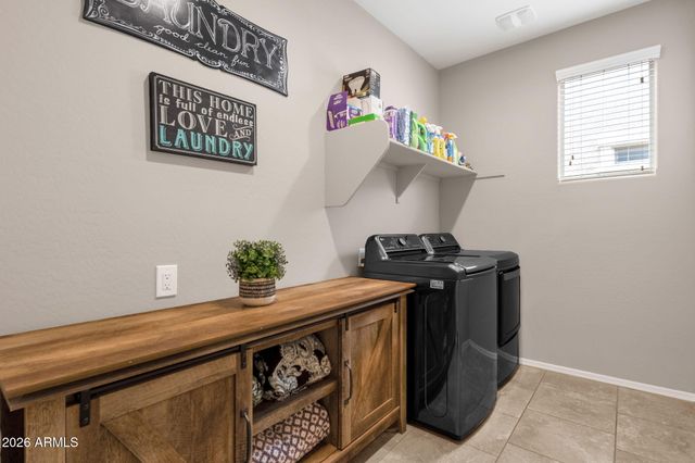 22467 E MUNOZ Street, Queen Creek, AZ 85142