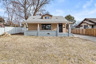 S 1009 21st Ave, Yakima, WA 98902