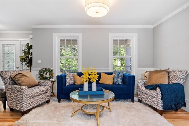 316 Williams Rd, Fitchburg, MA 01420