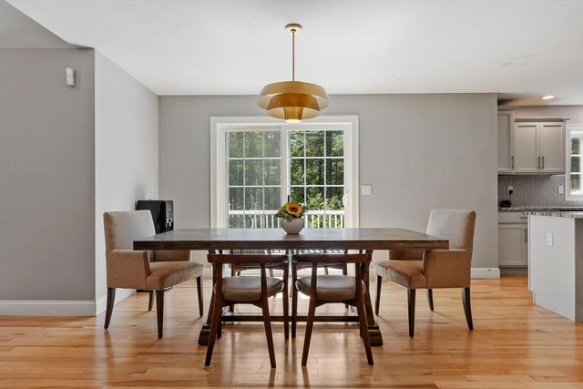 316 Williams Rd, Fitchburg, MA 01420