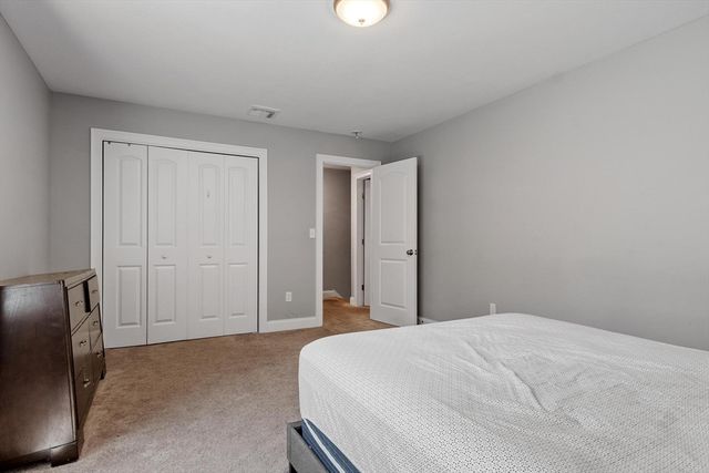 316 Williams Rd, Fitchburg, MA 01420