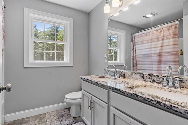 316 Williams Rd, Fitchburg, MA 01420