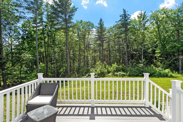 316 Williams Rd, Fitchburg, MA 01420