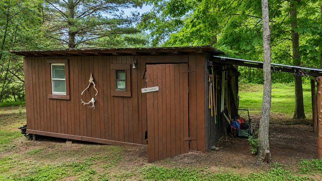 956 Furnace Mountain Road, Monticello, KY 42633