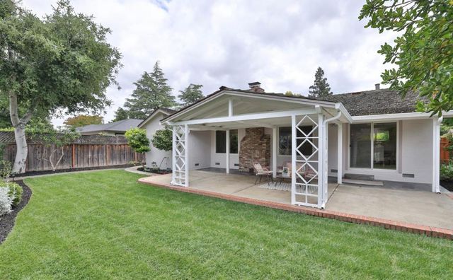 19089 Brookhaven Drive, Saratoga, CA 95070