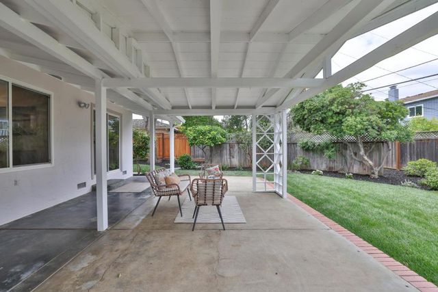 19089 Brookhaven Drive, Saratoga, CA 95070
