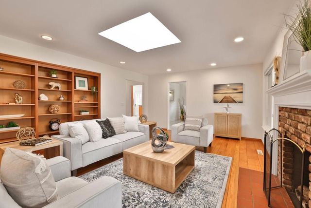 19089 Brookhaven Drive, Saratoga, CA 95070