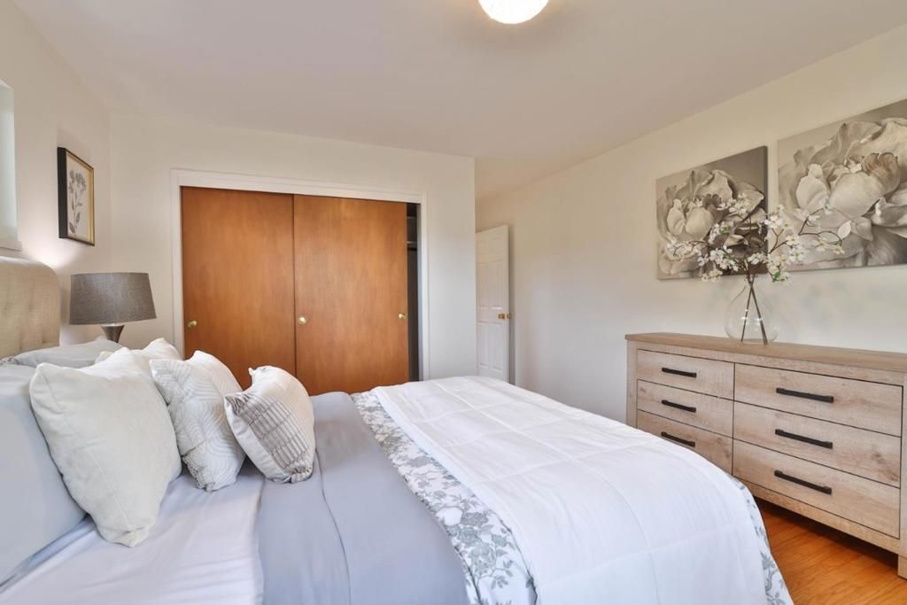 Image 17 of property listing at 19089 Brookhaven Drive, Saratoga, CA 95070