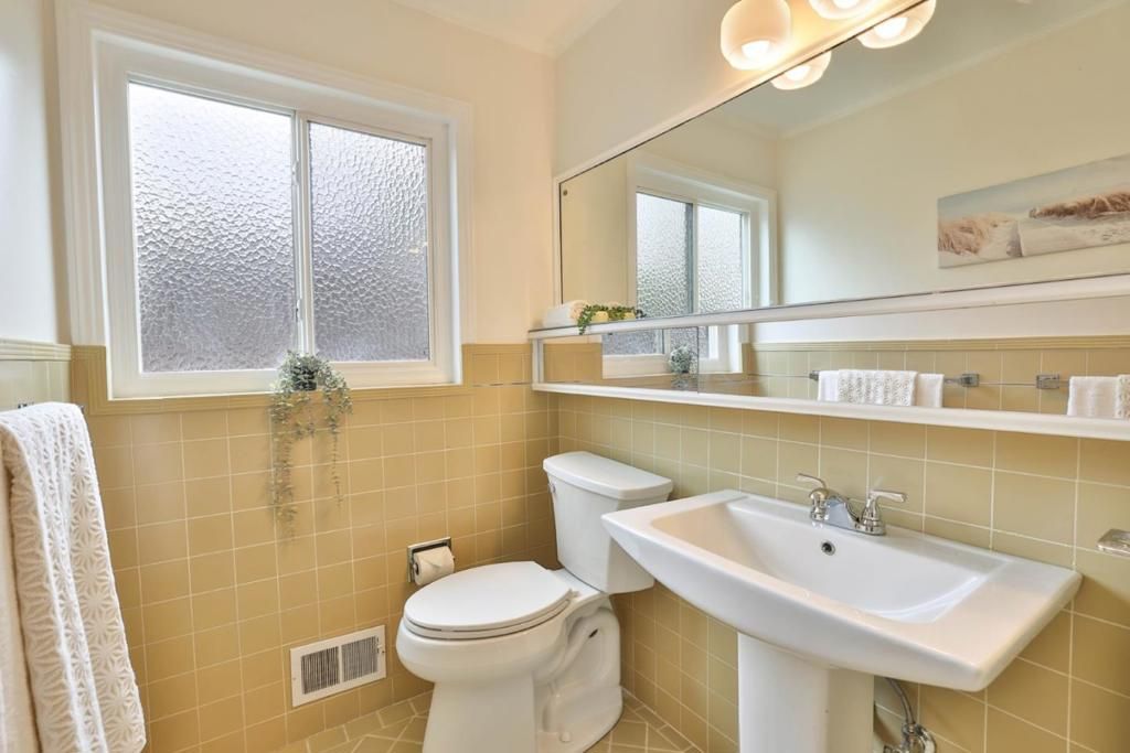 Image 20 of property listing at 19089 Brookhaven Drive, Saratoga, CA 95070