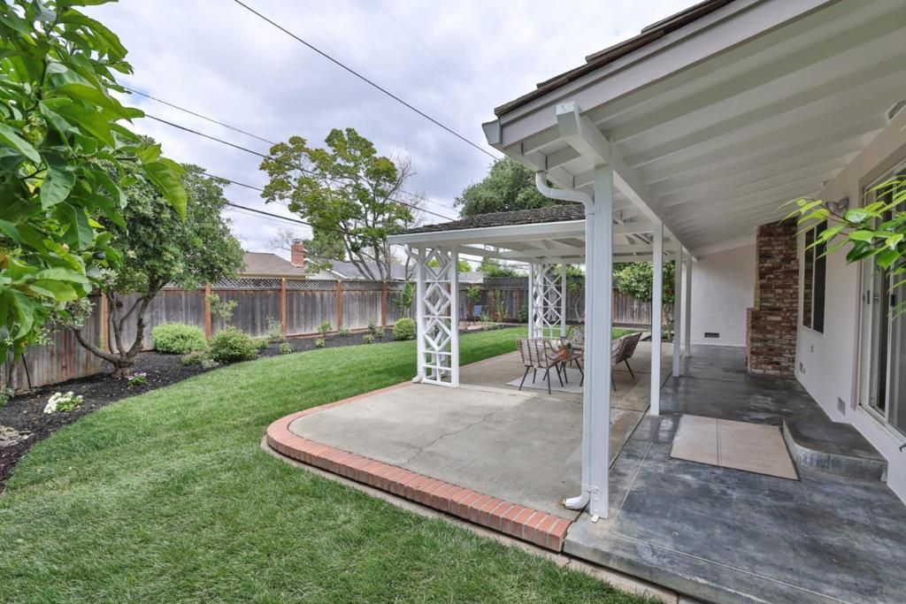 Image 27 of property listing at 19089 Brookhaven Drive, Saratoga, CA 95070