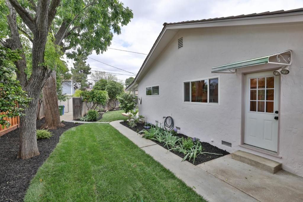Image 32 of property listing at 19089 Brookhaven Drive, Saratoga, CA 95070