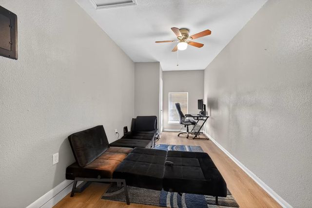 16402 Parkway DR, Pflugerville, TX 78660