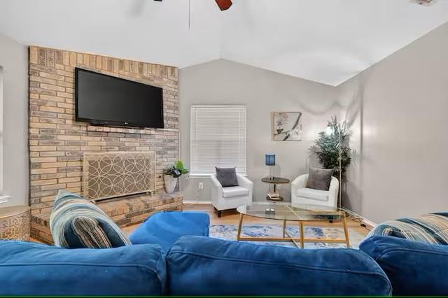 16402 Parkway DR, Pflugerville, TX 78660