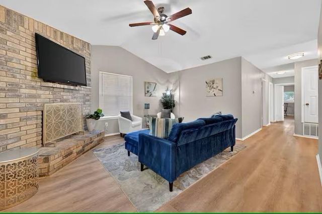 16402 Parkway DR, Pflugerville, TX 78660