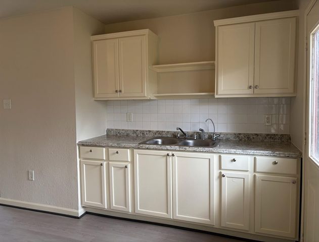 8734 Josie Street, Houston, TX 77029