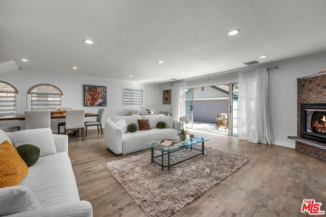 10824 Westminster Avenue, Los Angeles, CA 90034