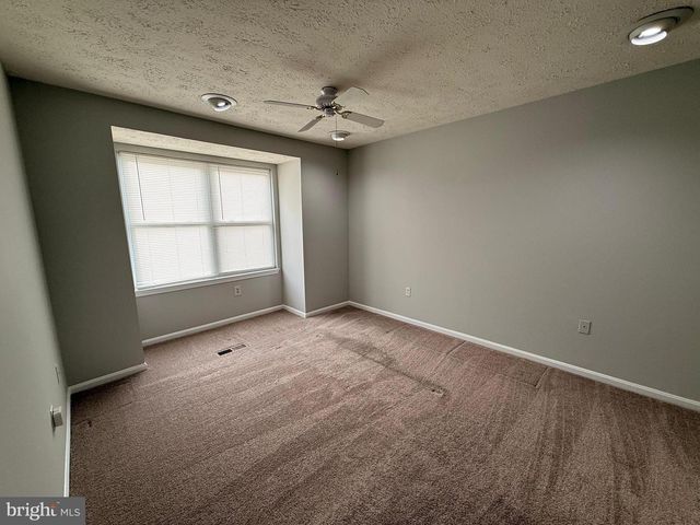 4001 BITTERN CT, Waldorf, MD 20603