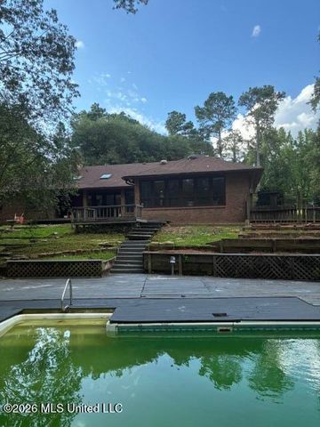 603 Trailwood Drive, Clinton, MS 39056