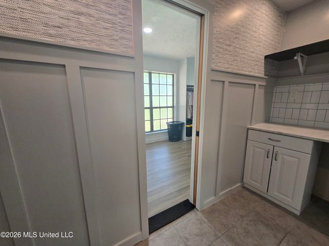 603 Trailwood Drive, Clinton, MS 39056