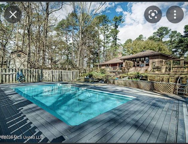 603 Trailwood Drive, Clinton, MS 39056