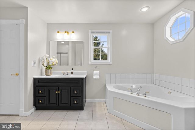 8614 SAXON CIR, Nottingham, MD 21236