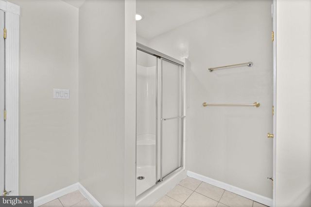 8614 SAXON CIR, Nottingham, MD 21236