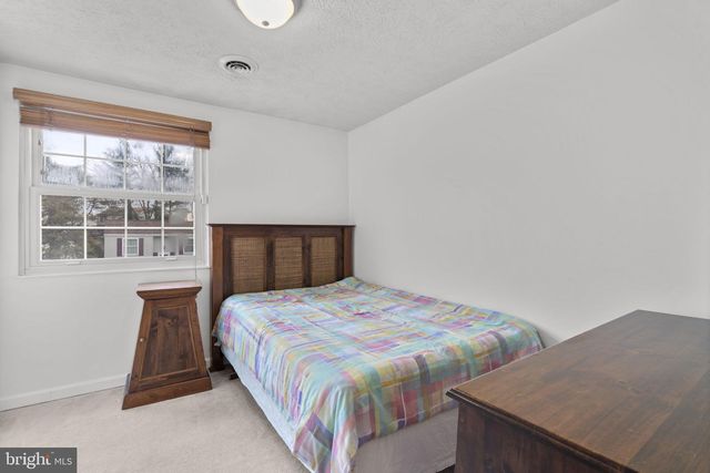 8614 SAXON CIR, Nottingham, MD 21236