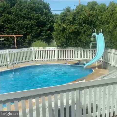 8614 SAXON CIR, Nottingham, MD 21236