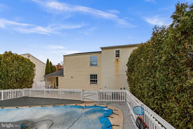 8614 SAXON CIR, Nottingham, MD 21236