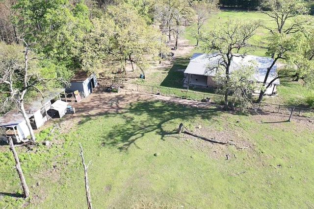 4056 Pecan Lane, Madisonville, TX 77864