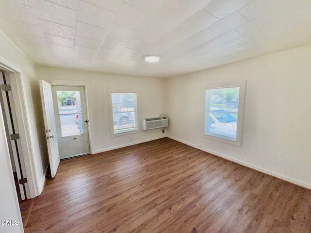 1246 Hight Street, Henderson, NC 27536