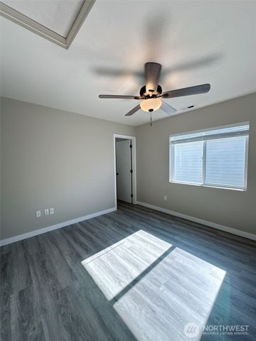 4345 McKinley Street NE, Lacey, WA 98516