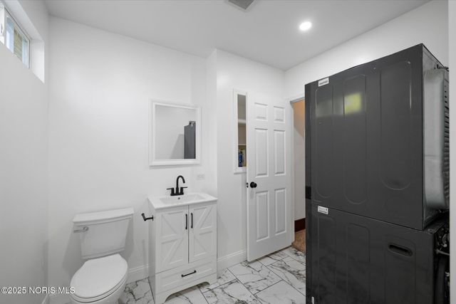 618 Euclid Avenue, Toledo, OH 43605