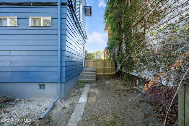 618 Euclid Avenue, Toledo, OH 43605