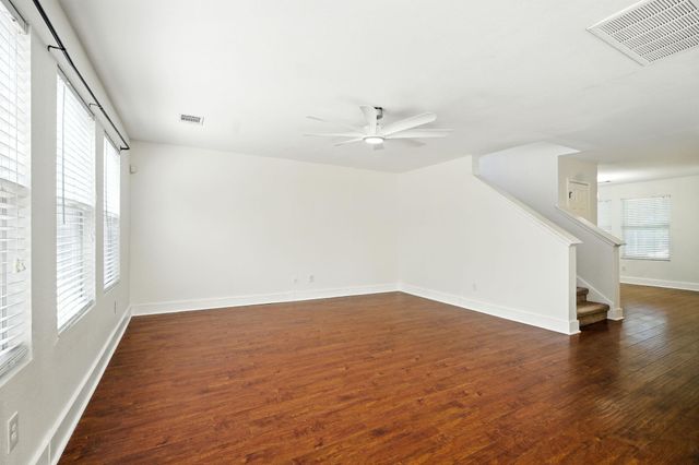 801 Brandi CIR, Kyle, TX 78640