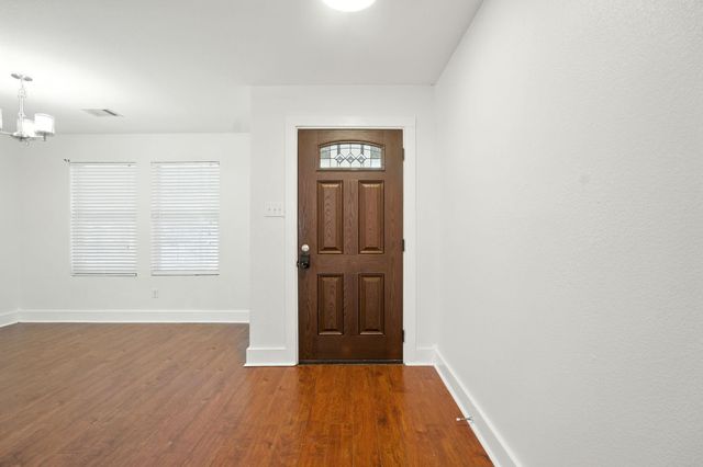 801 Brandi CIR, Kyle, TX 78640