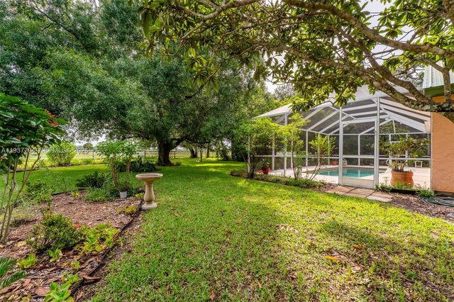 4559 Springview Cir, La Belle, FL 33935