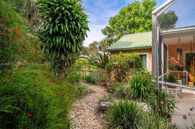 4559 Springview Cir, La Belle, FL 33935