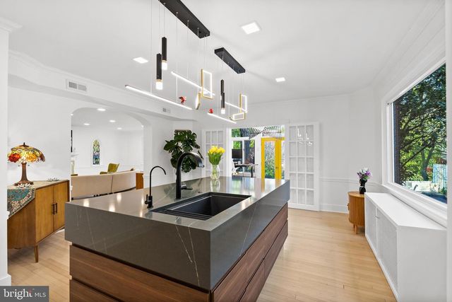 4400 Q ST NW, Washington, DC 20007