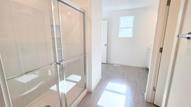 4736 AirLake Curve, Woodbury, MN 55129