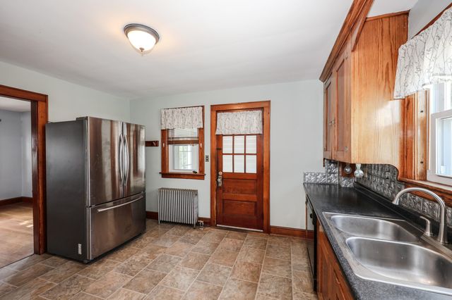 78 Candia Road, Manchester, NH 03109